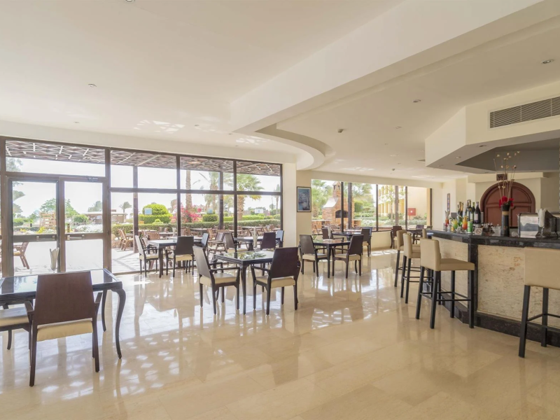 Blend Elphistone Resort