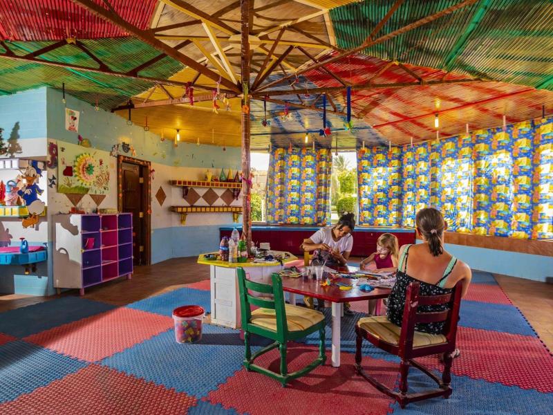 Blend Elphistone Resort