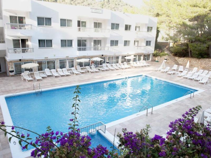 El Pinar Aparthotel