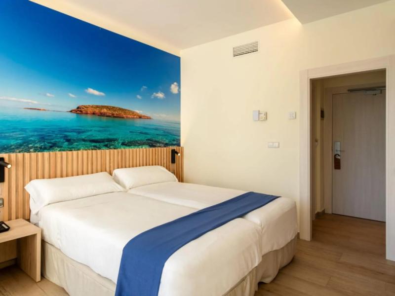 El Pinar Aparthotel