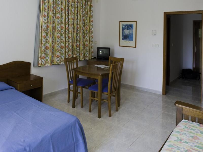 El Pinar Aparthotel