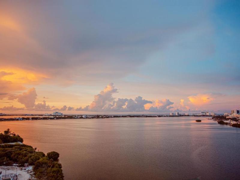 Canopy by Hilton Cancun La Isla