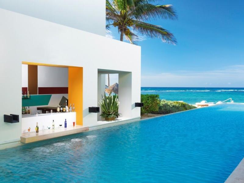 Sunscape Akumal Beach Resort & Spa