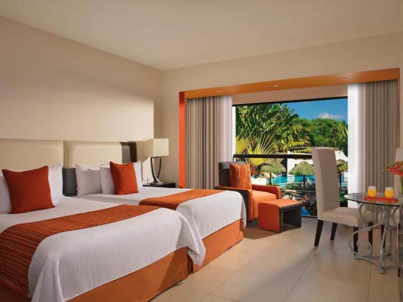 Sunscape Akumal Beach Resort & Spa