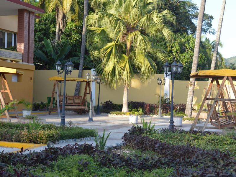 Hotel E Los Peregrinos