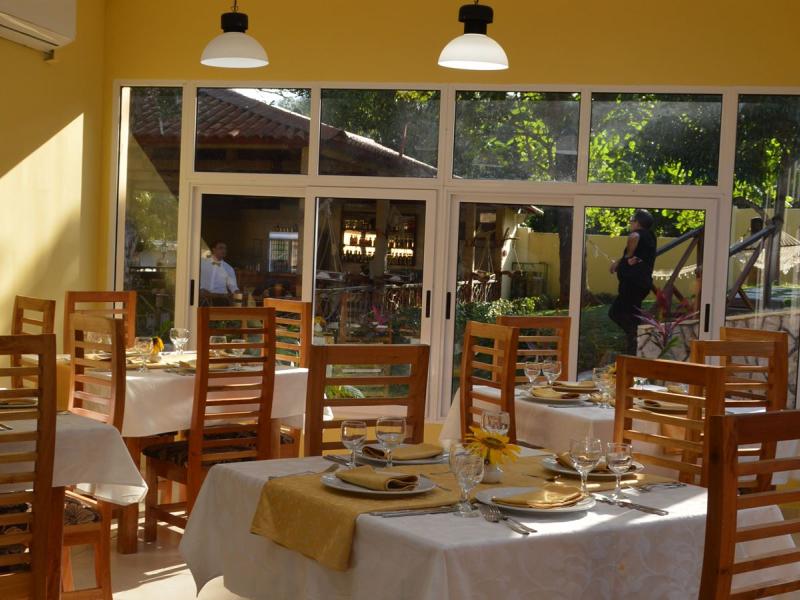 Hotel E Los Peregrinos