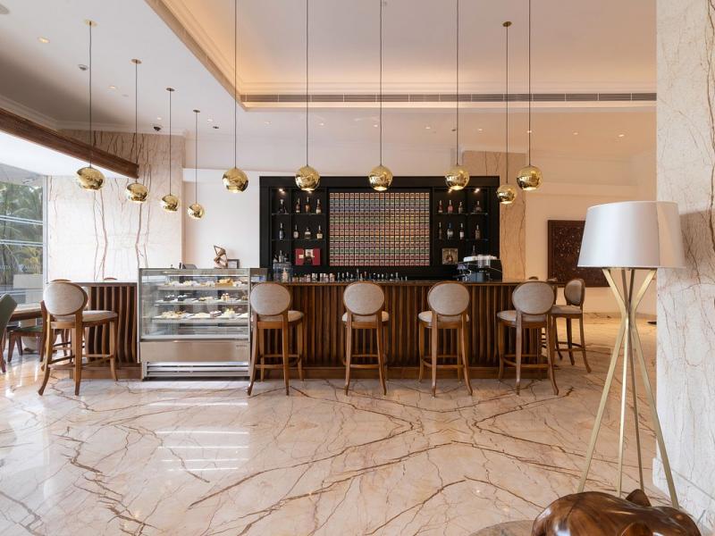 Araliya Beach Resort & Spa