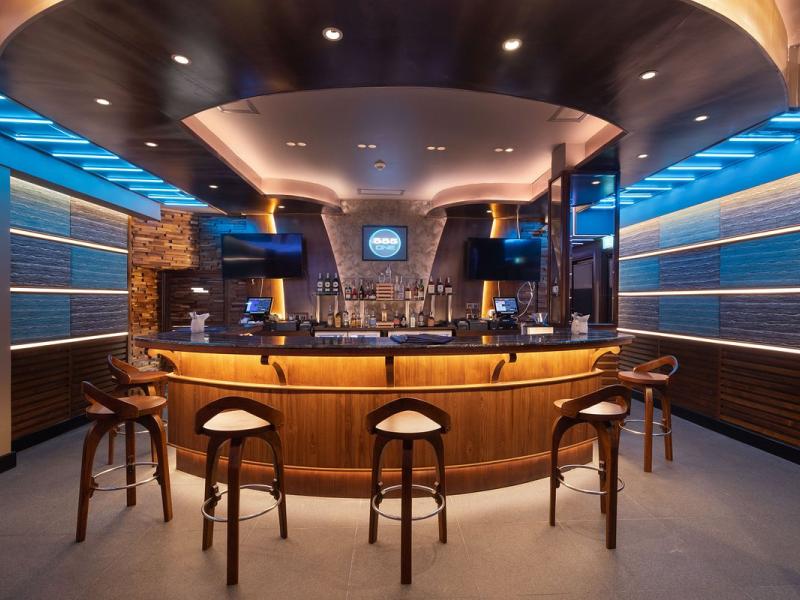 Araliya Beach Resort & Spa