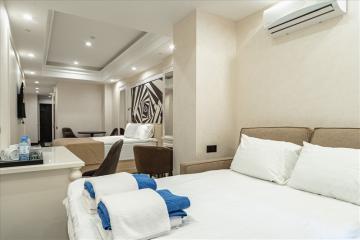 Отель Зазеркалье Россия, Ялта, фото 22