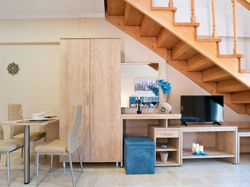 Valery Apartments