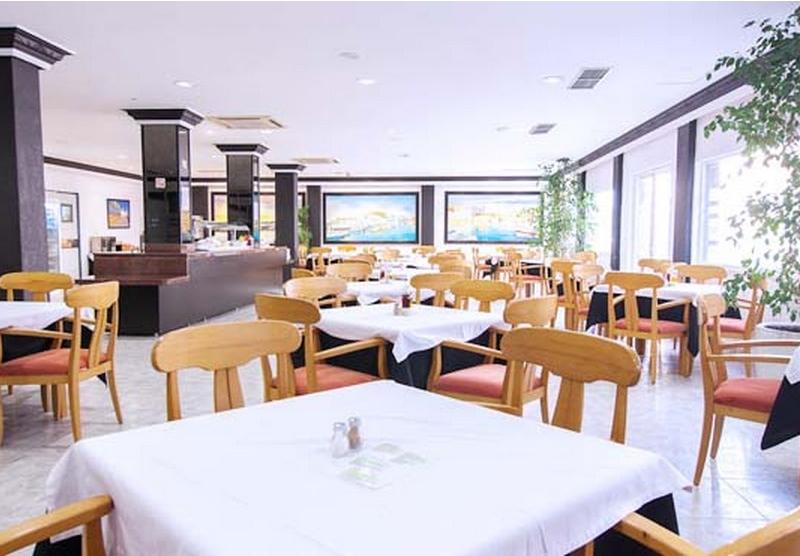 El Puerto Ibiza Hotel & Spa
