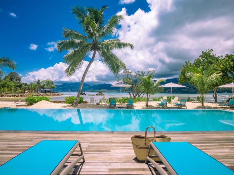 Pineapple Beach Villas