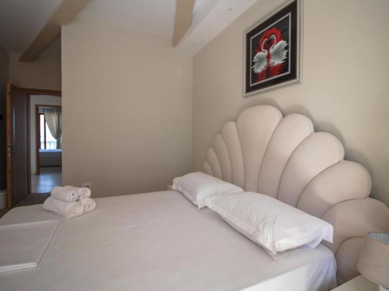 Romario Apartments