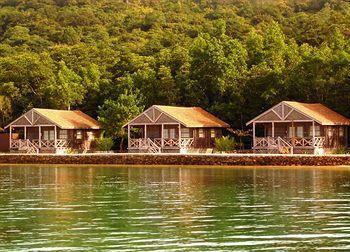 El Rio Y Mar Island Resort