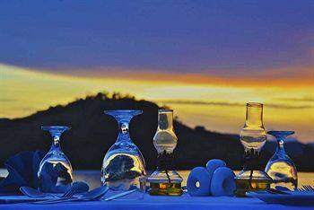 El Rio Y Mar Island Resort