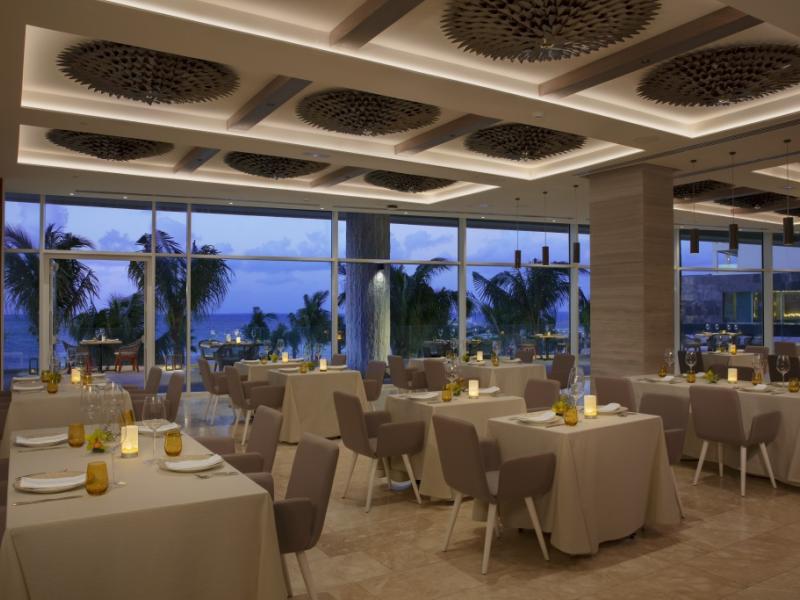 Breathless Cancun Soul Resort & Spa