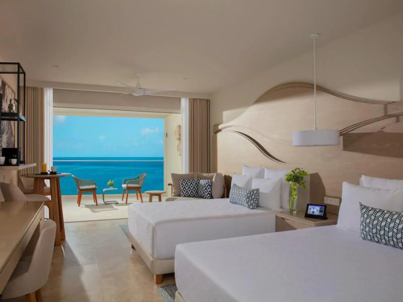 Breathless Cancun Soul Resort & Spa