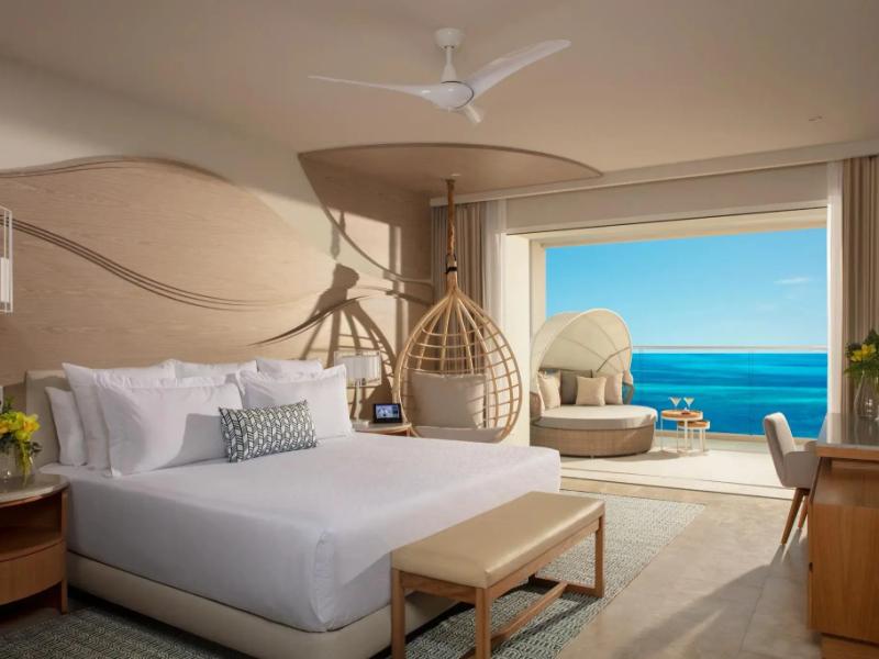 Breathless Cancun Soul Resort & Spa