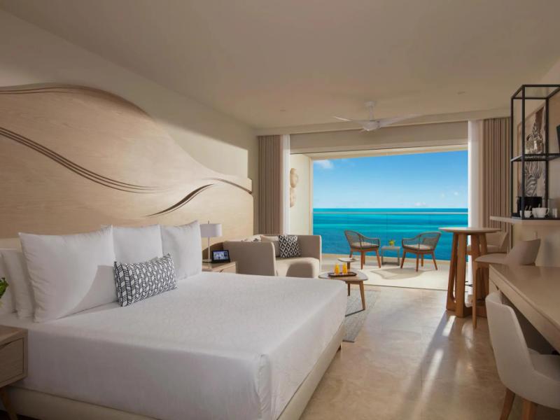 Breathless Cancun Soul Resort & Spa