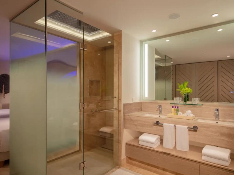 Breathless Cancun Soul Resort & Spa