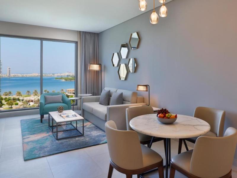 Doubletree By Hilton Sharjah Waterfront Hotel & Residences