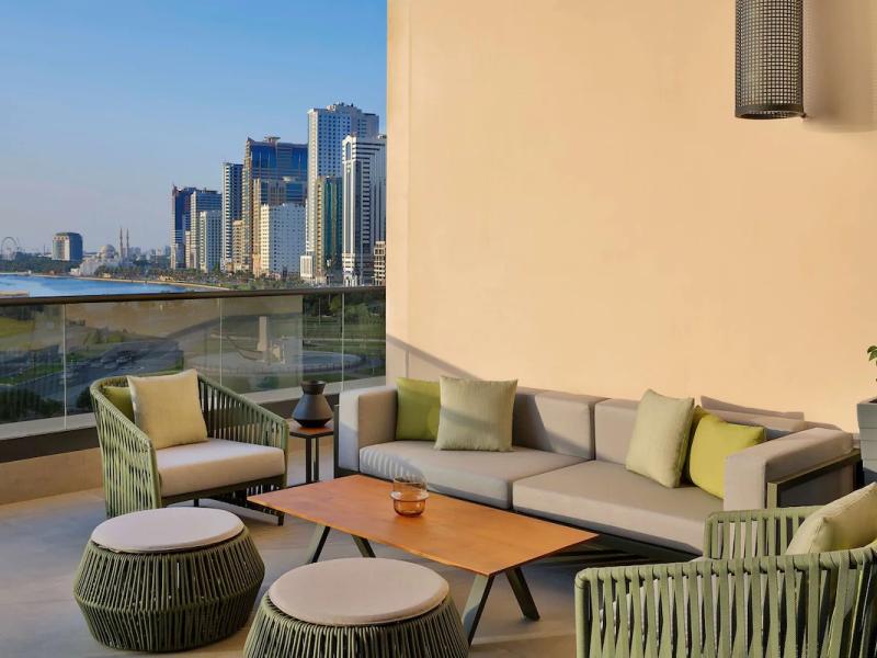 Doubletree By Hilton Sharjah Waterfront Hotel & Residences