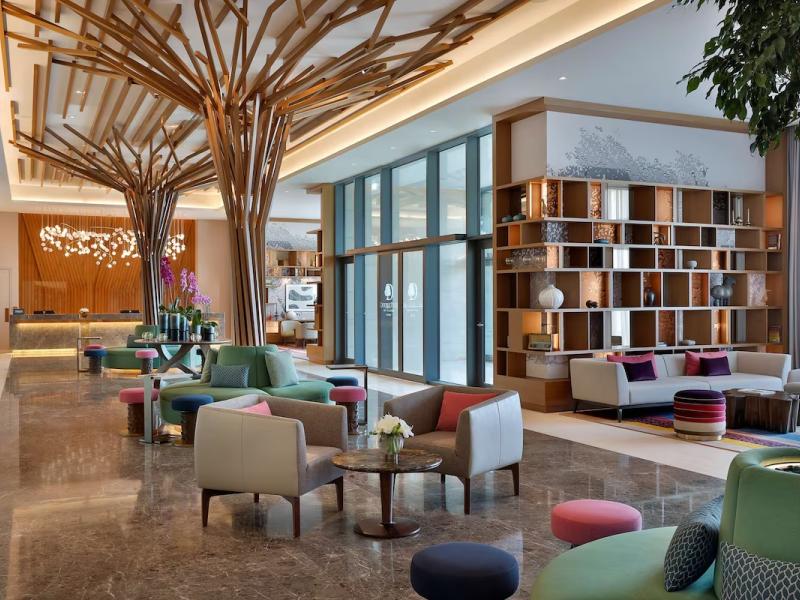 Doubletree By Hilton Sharjah Waterfront Hotel & Residences
