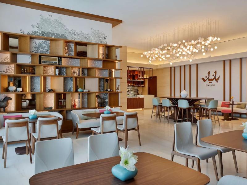 Doubletree By Hilton Sharjah Waterfront Hotel & Residences