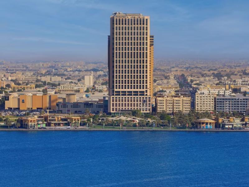 Doubletree By Hilton Sharjah Waterfront Hotel & Residences