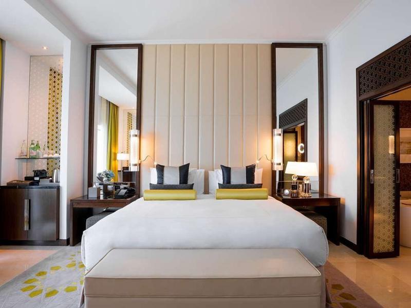 Rixos Marina Abu Dhabi