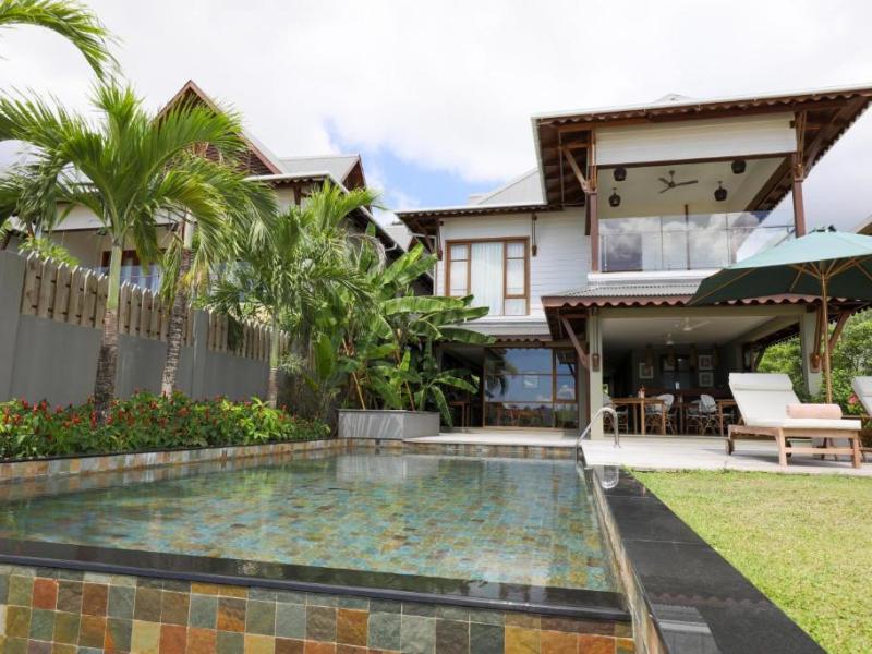 JA Enchanted Waterfront