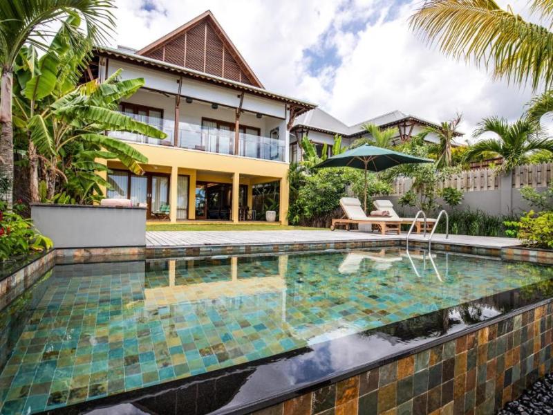 JA Enchanted Waterfront