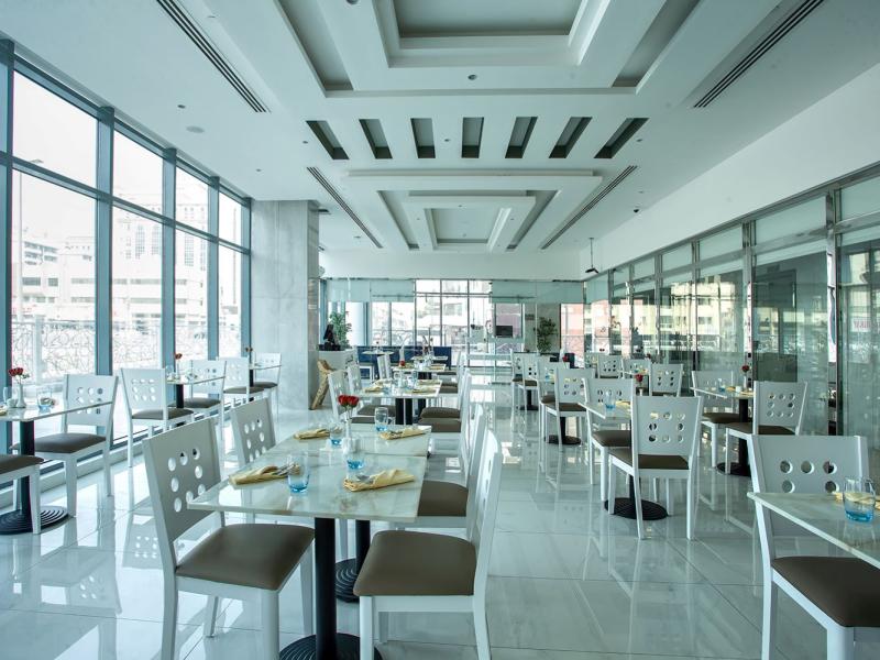 City Avenue Al Reqqa Hotel