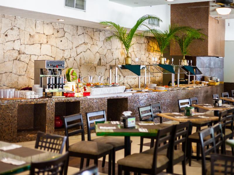 Tukan Hotel & Beach Club