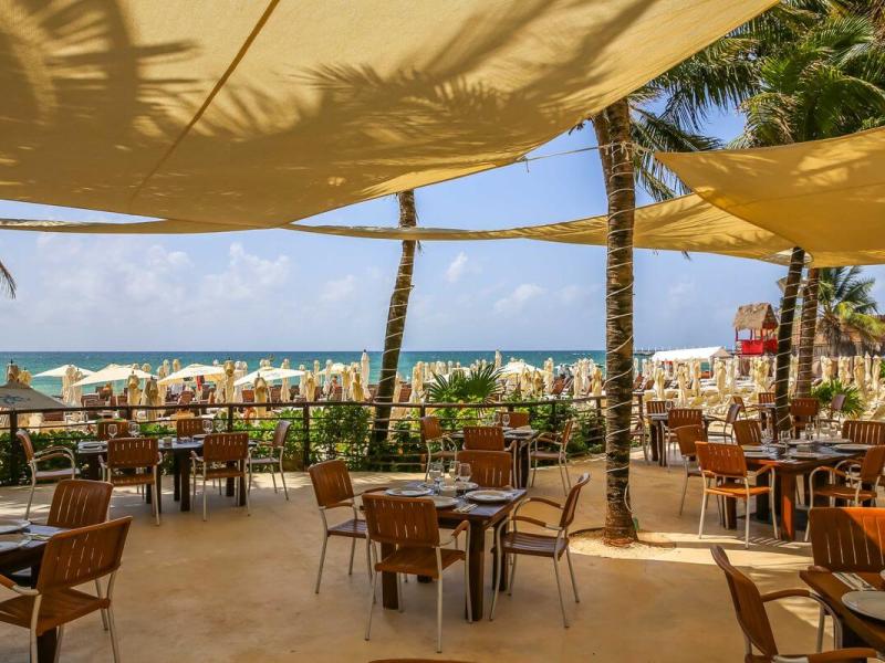 Tukan Hotel & Beach Club
