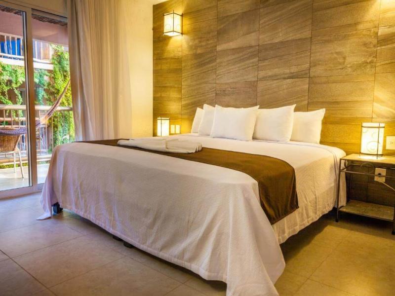 Tukan Hotel & Beach Club