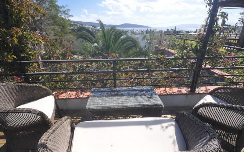 El Vino Hotel & Suites