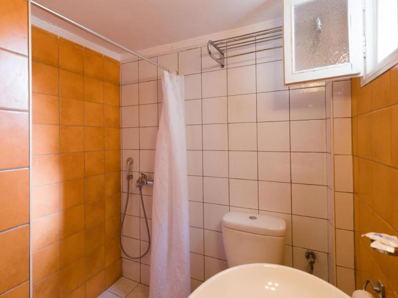 Kamari Blue Boutique Hotel