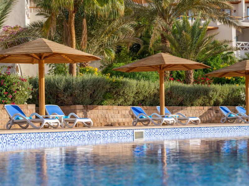 Fort Arabesque Beach Resort 