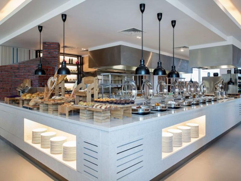 DoubleTree by Hilton Riyadh Financial District Hotel & Suites