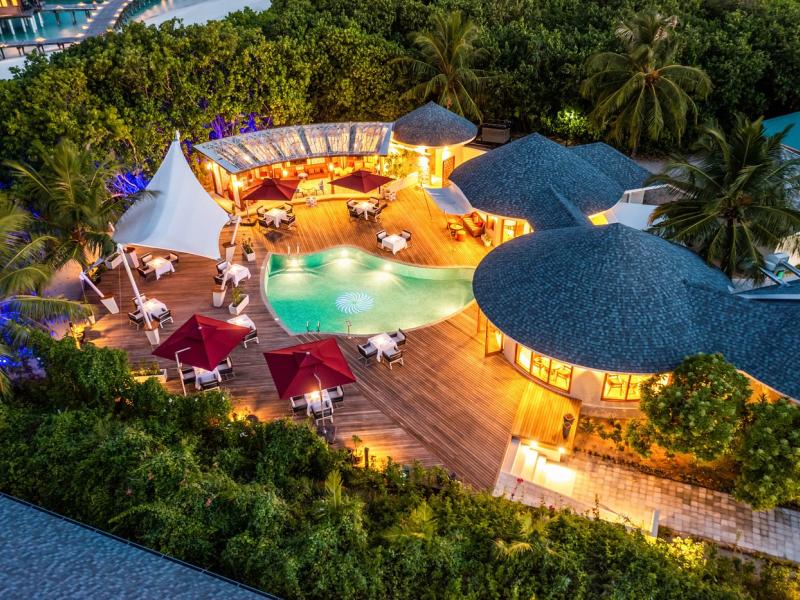 The Signature Collection by Hideaway