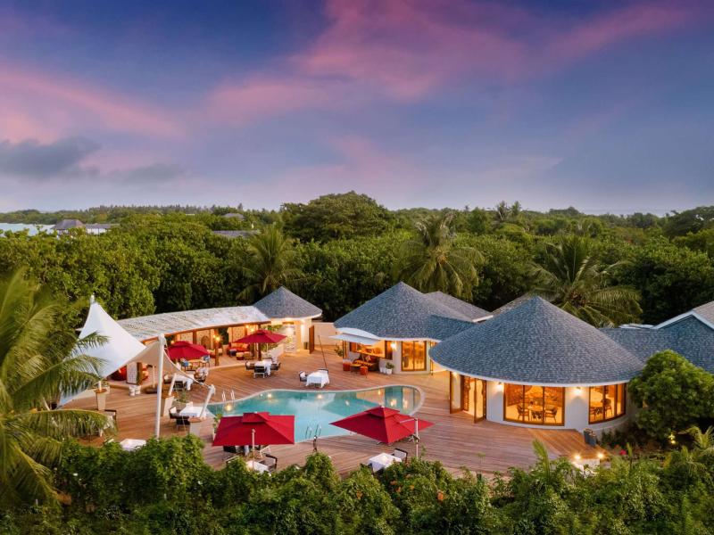 The Signature Collection by Hideaway