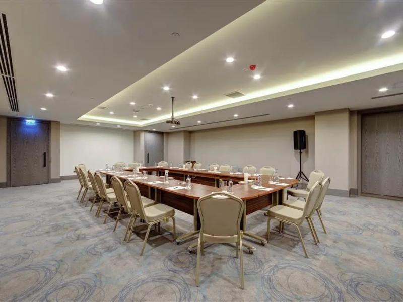Doubletree By Hilton Adana