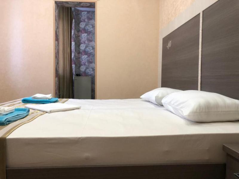 Rich Hotel (На Просвещения)