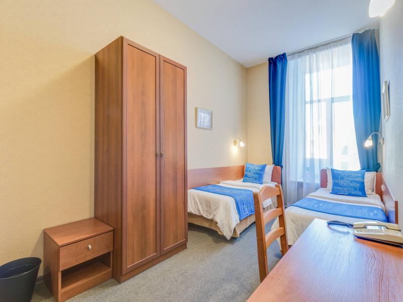 Travelto Nevskiy 90