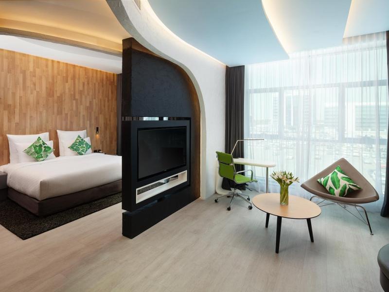 Al Khoory Sky Garden Hotel