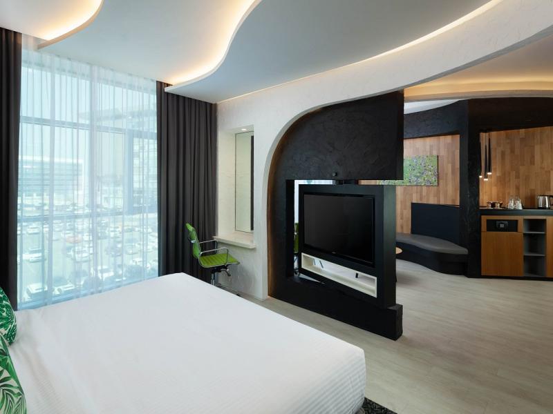 Al Khoory Sky Garden Hotel