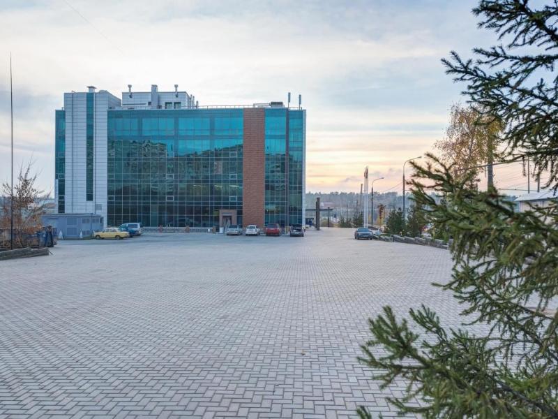 Астро Плаза