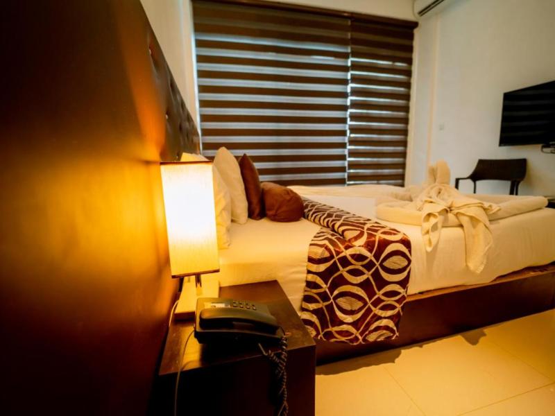 Trincomalee Beach Resort & Spa