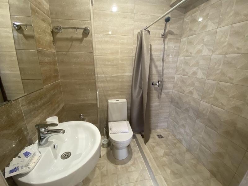 Lemoni Hotel